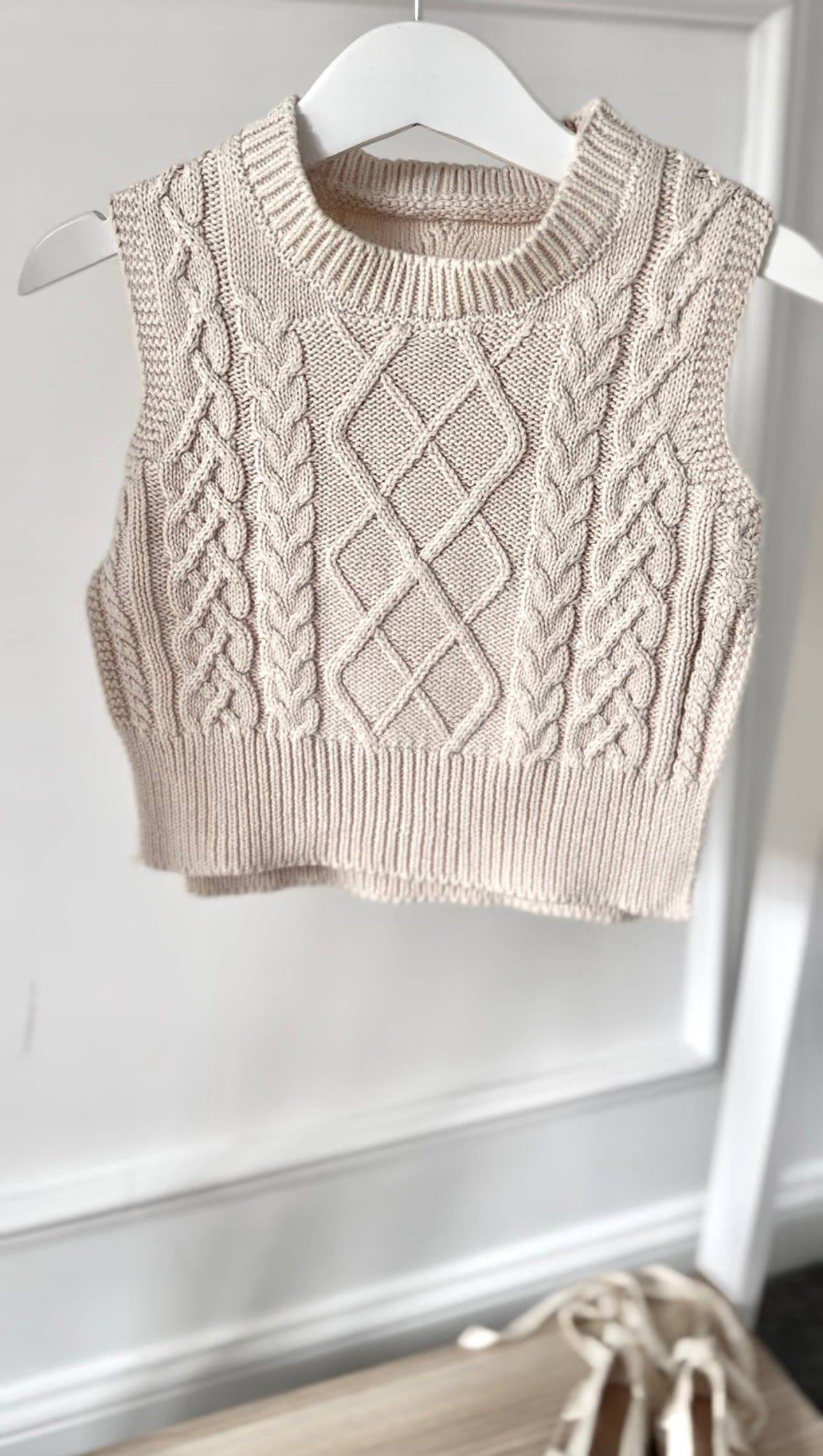 Knitted Vest