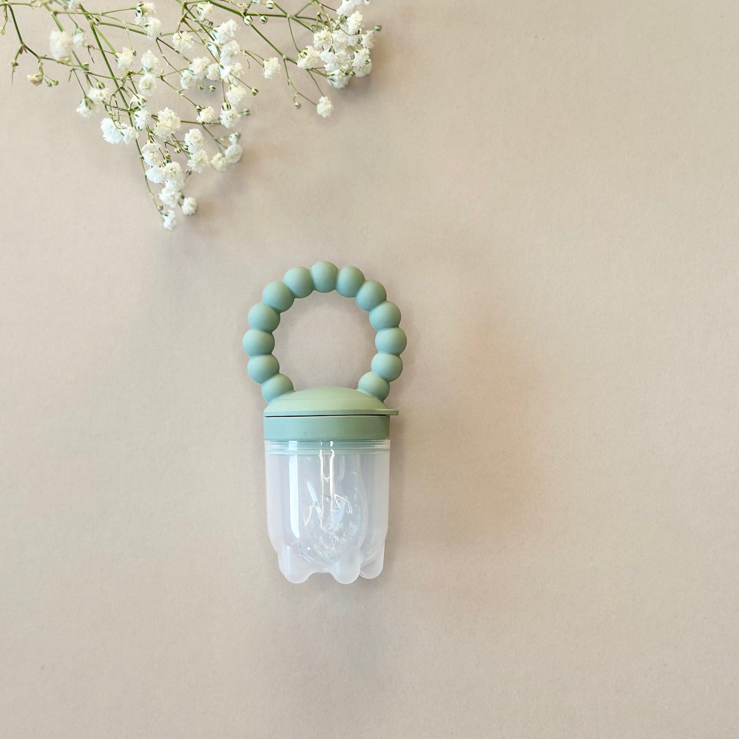 Silicone Fruit Feeder | Pastel Green