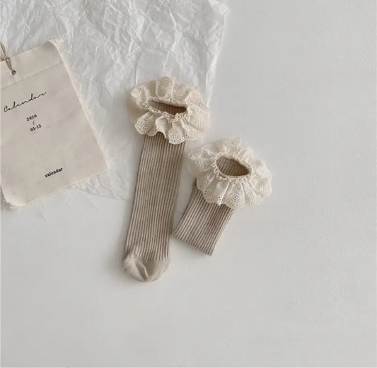 Vintage Beige Frill Socks