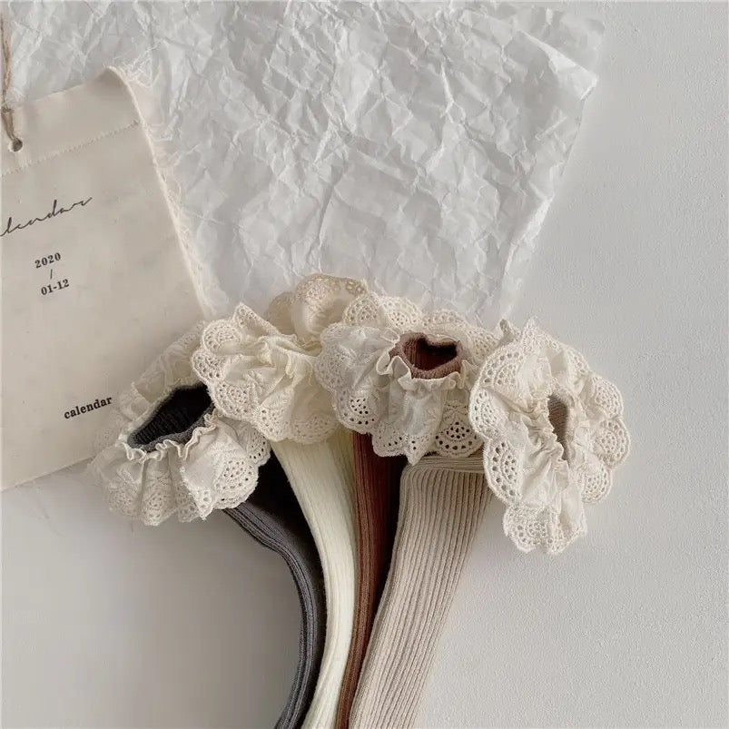 Vintage Beige Frill Socks