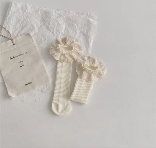 Vintage Cream Frill Socks